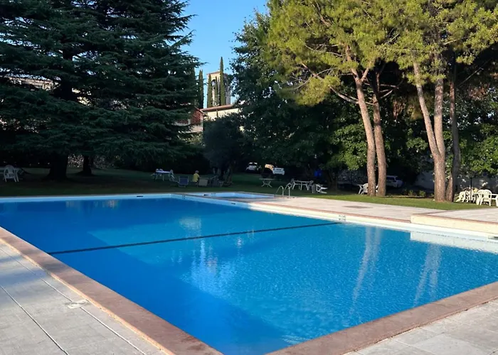 Residence L'Oliveto Garden And Swimming Pool