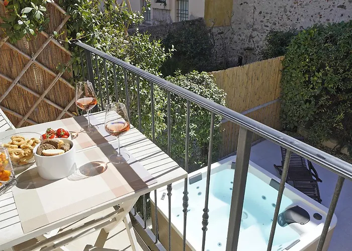 Il Piccolo Paradiso Holiday Home By Theater Home