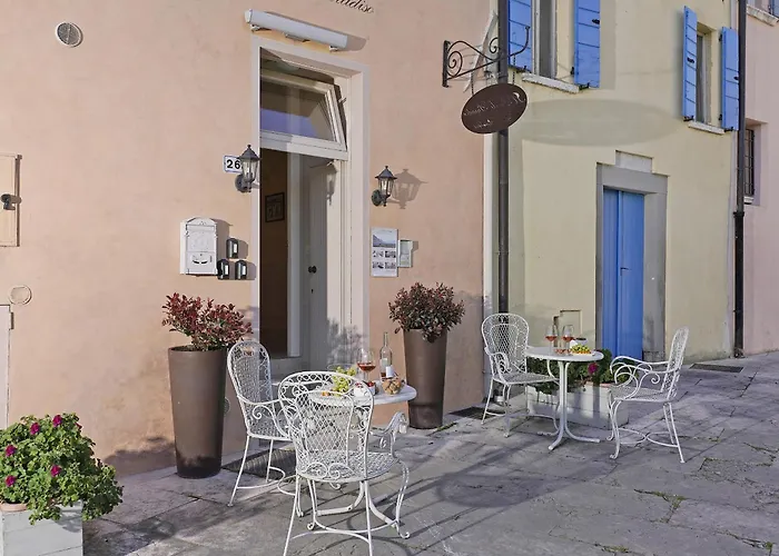 Il Piccolo Paradiso Holiday Home By Theater Home
